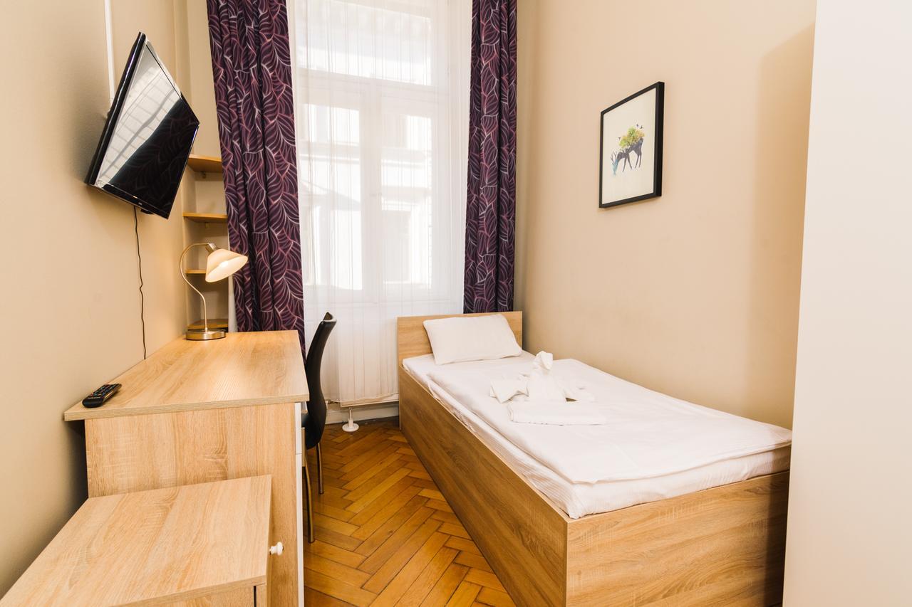 Centric Lifestyle Apartments Budapest Extérieur photo